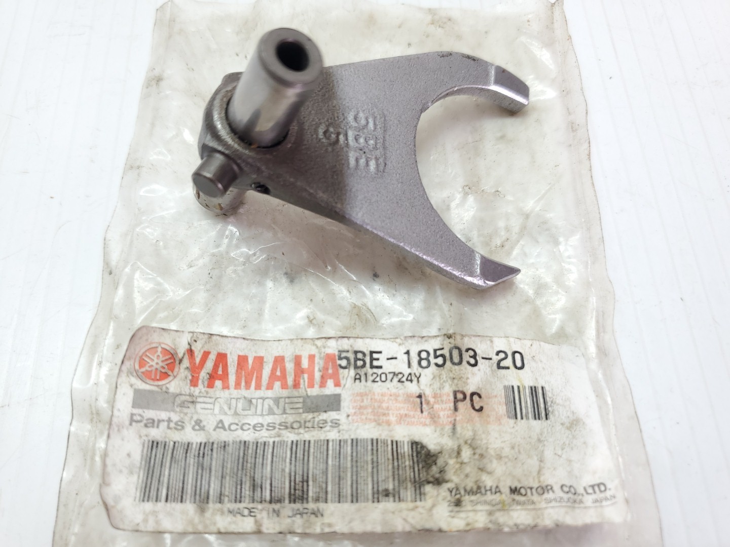 New Gear Shift Fork 3 R Yamaha WR450F 2004-08 YZ WR 400 426 450 F #MES