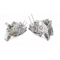 Pair of Engine Cases Yamaha YZ80D 1TO YZ 80 1977 No stopper Cam